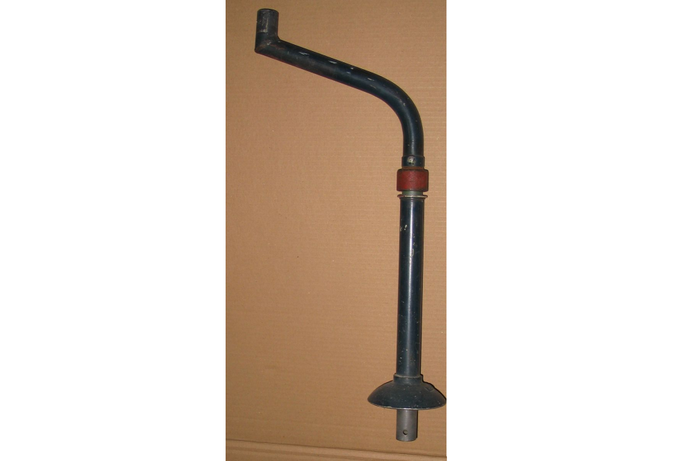 pied de manche et réservoir BELL 47