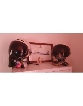 Vente d'une collection d'objets aéronautiques