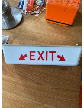 Plafonnier sortie de secours 