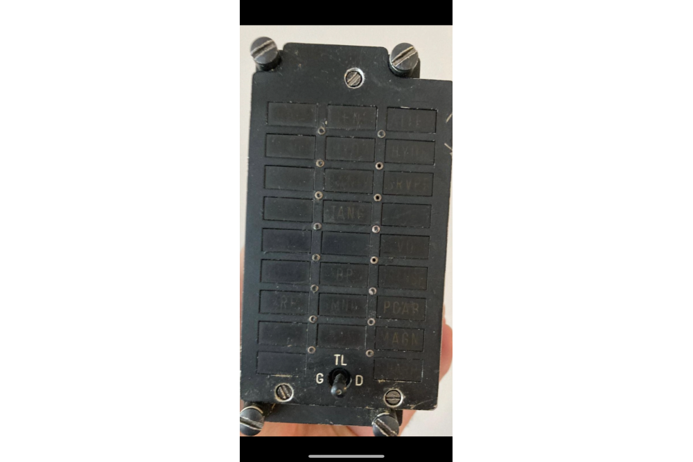 Recherche un tableau de panne de super étendard 