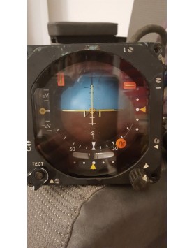 Deux instruments de vol avion Tupolev 154