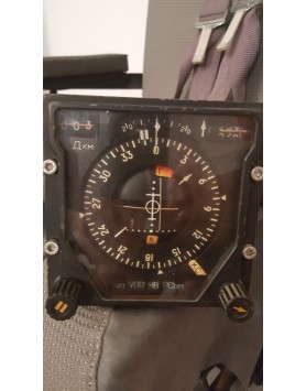 Deux instruments de vol avion Tupolev 154