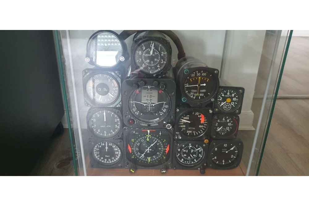 Instruments tableau de bord Mig29